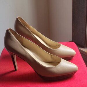 NIne West Leather Cream Heels-Size 10